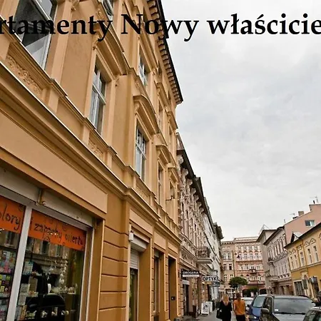 Na Everescie W Scislym Centrum Ul Dworcowa 10 Parking Gratis! *