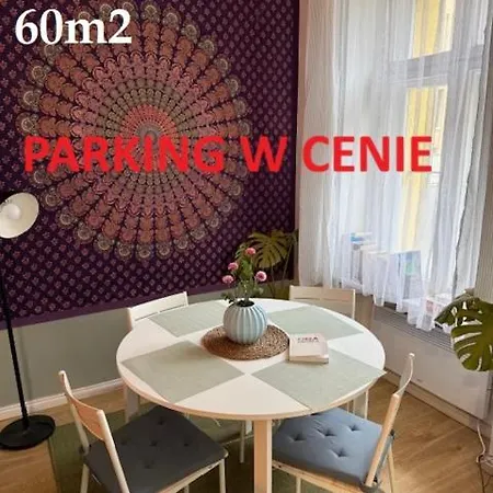 Na Everescie W Scislym Centrum Ul Dworcowa 10 Parking Gratis! *
