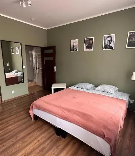 Na Everescie W Scislym Centrum Ul Dworcowa 10 Parking Gratis! *